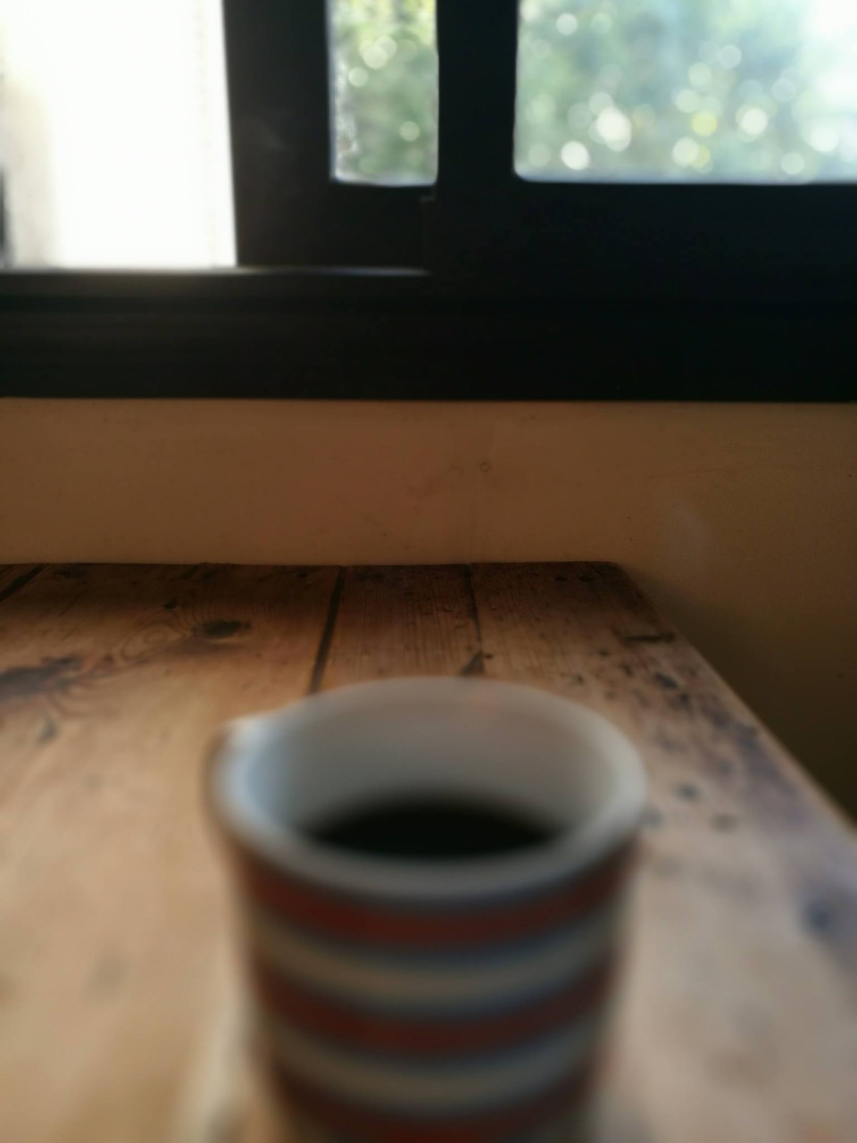 Pourquoi une tassé de café pour illustrer cette prédication ?
