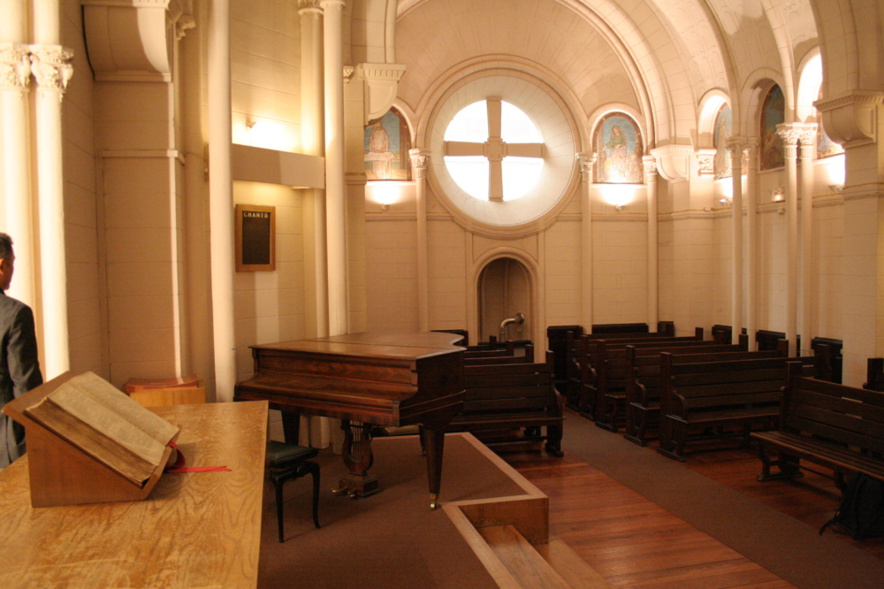 VISITE PHOTO DU TEMPLE DE PORT ROYAL 18 BD ARAGO  , 13e arrondissement METRO GOBELINS