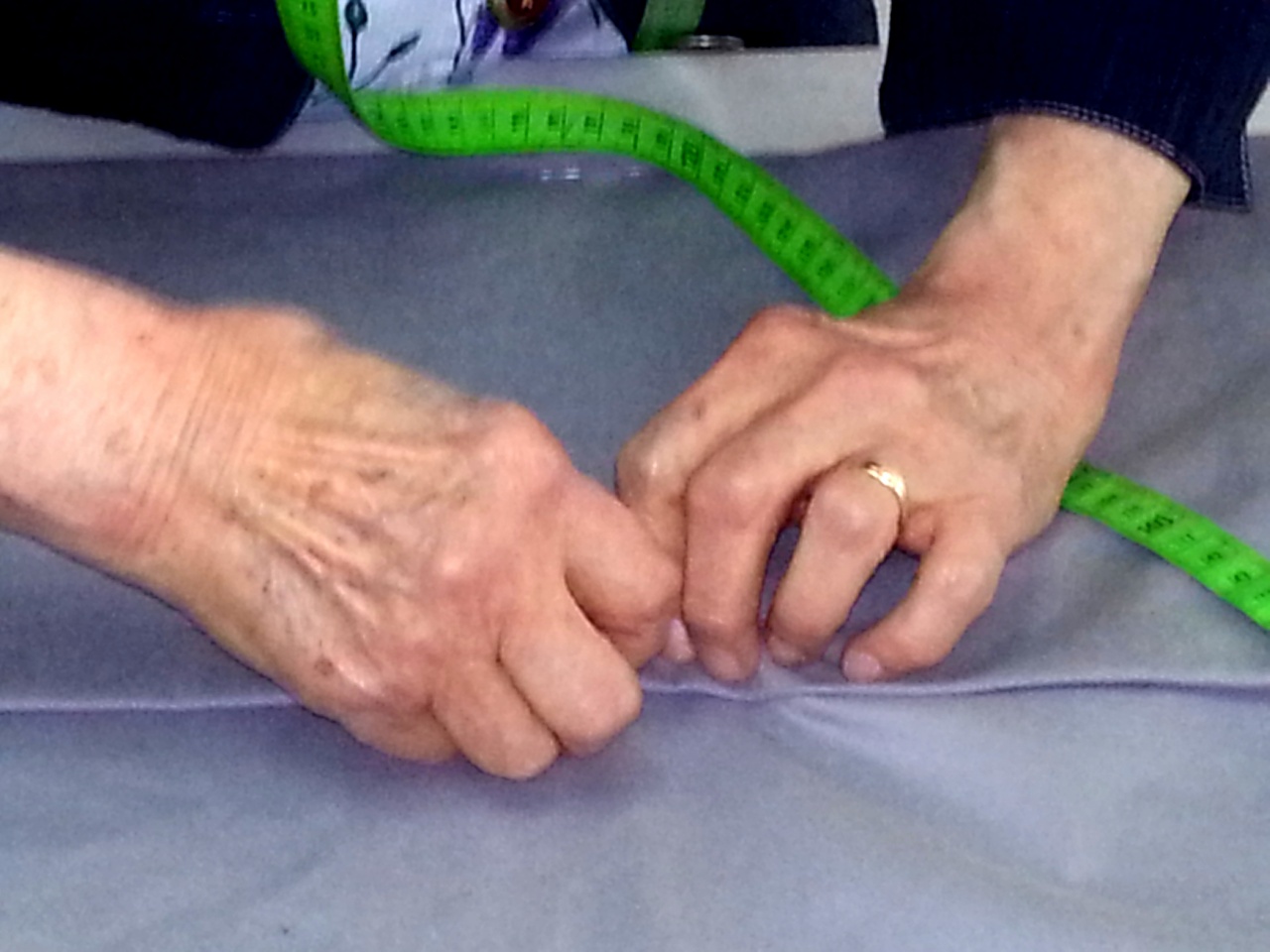 mains rideaux mains rideaux